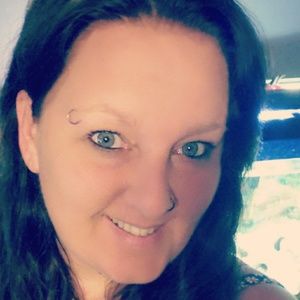 Meet your Posher, Desiree